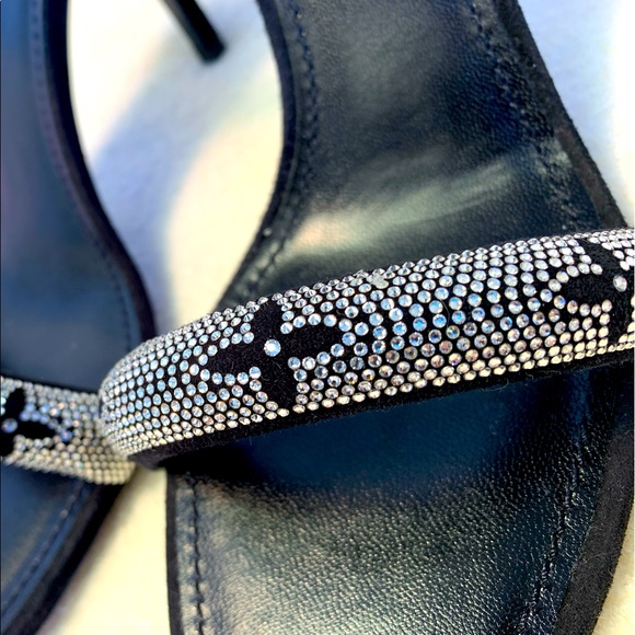 LOUIS VUITTON- APPEAL SANDAL EU 37 / 3in heel - Picture 2 of 7